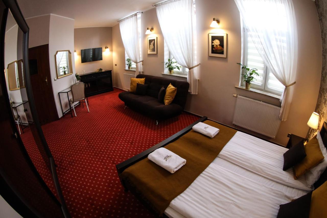 Valdi Classic Zabrze Extérieur photo